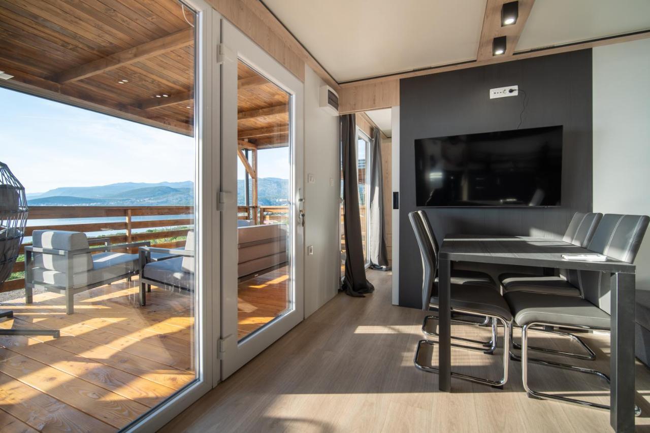 Luxury Mobile Home Zuzu เคลโนวีซา ภายนอก รูปภาพ