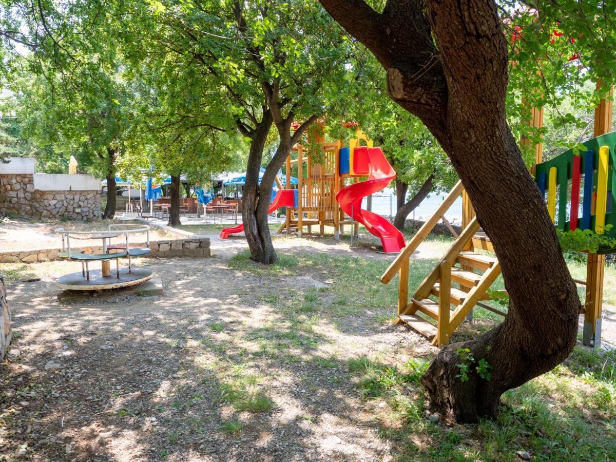 Luxury Mobile Home Zuzu เคลโนวีซา ภายนอก รูปภาพ