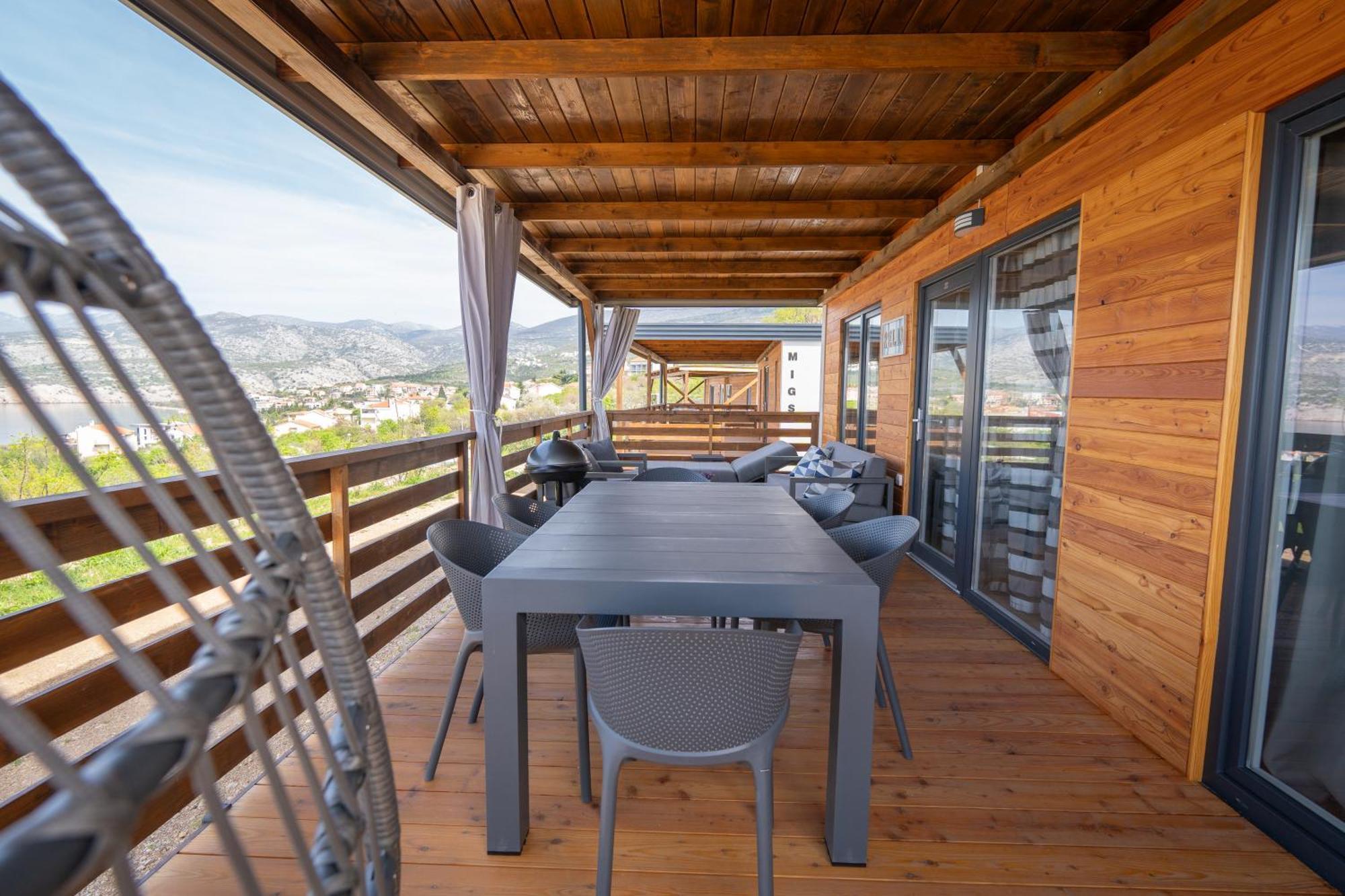 Luxury Mobile Home Zuzu เคลโนวีซา ภายนอก รูปภาพ